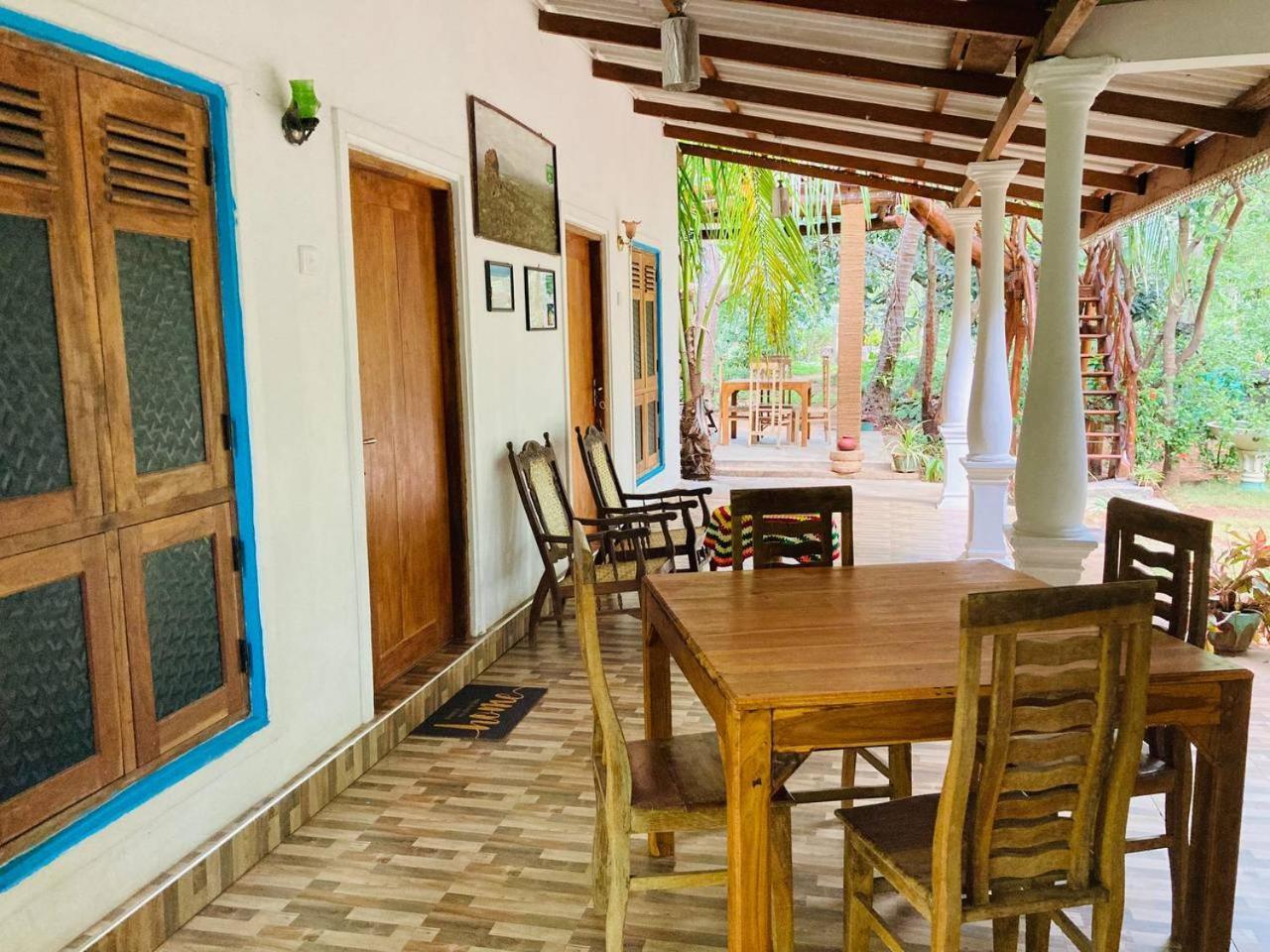 Sigiri Lodge Sigiriya Bagian luar foto
